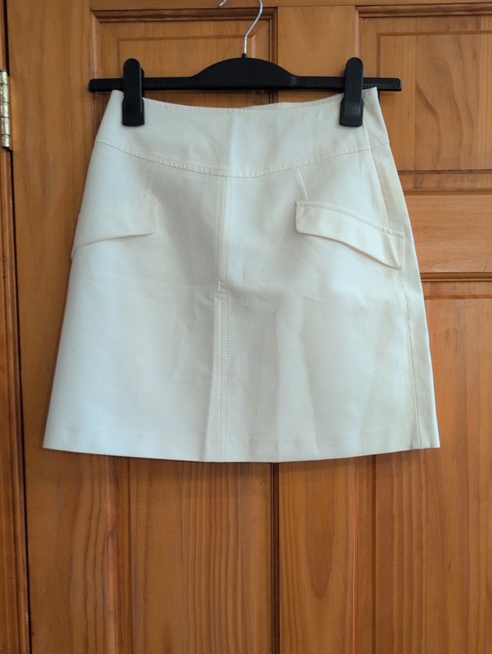 Zara Cream A-Line Mini Skirt with Front Pocket Flaps